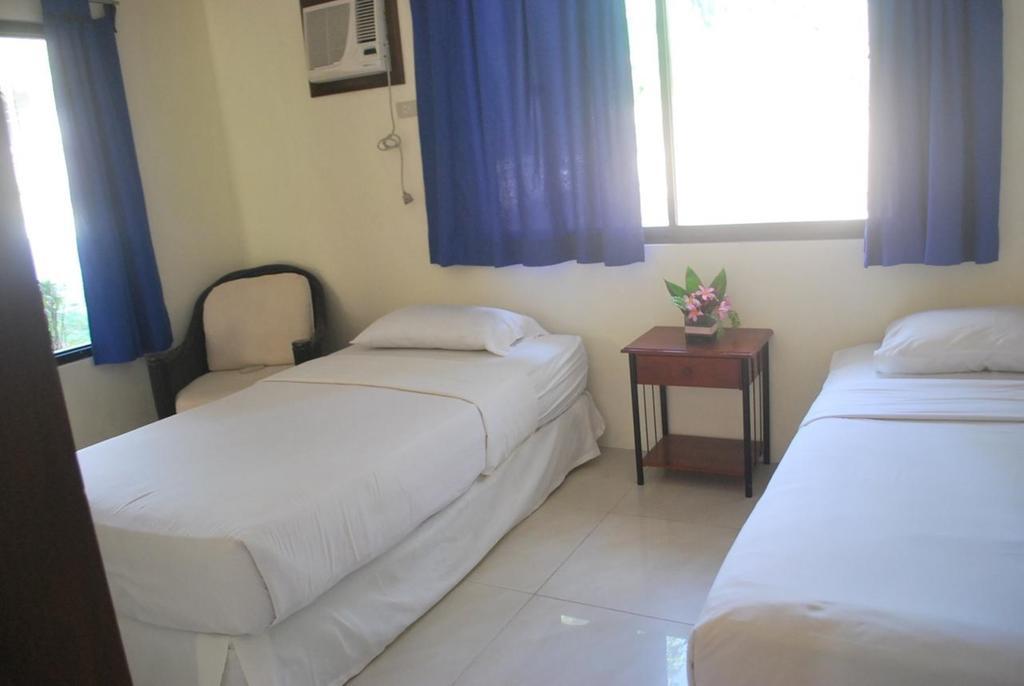 Boracay Terraces Resort Balabag  Room photo