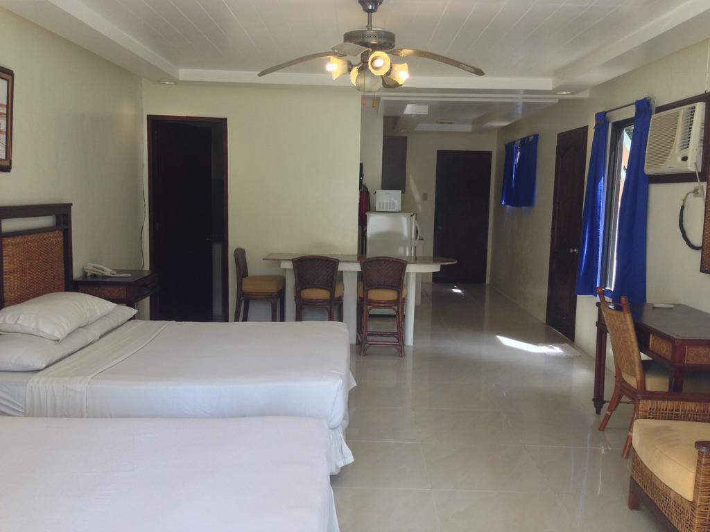 Boracay Terraces Resort Balabag  Room photo